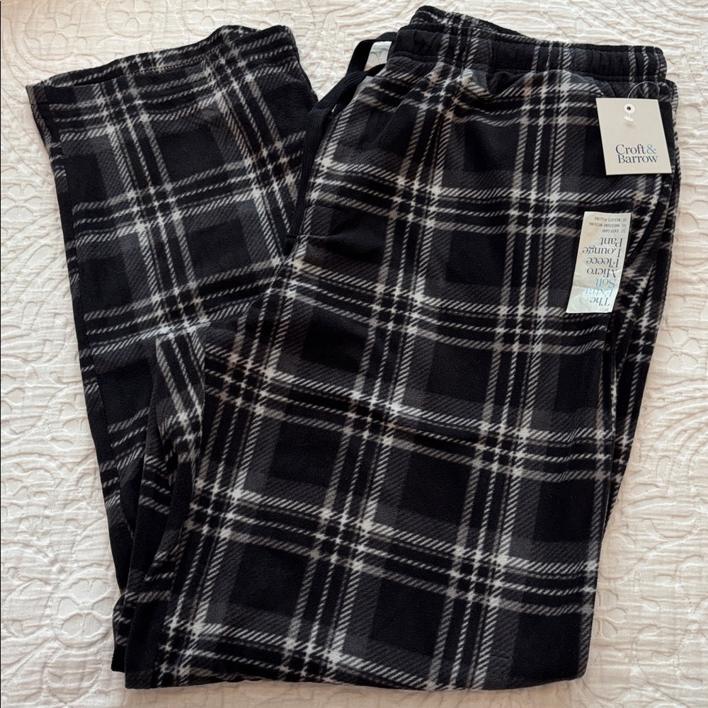 Croft & Barrow  XL  Black and White Plaid Pajama Pants NWT